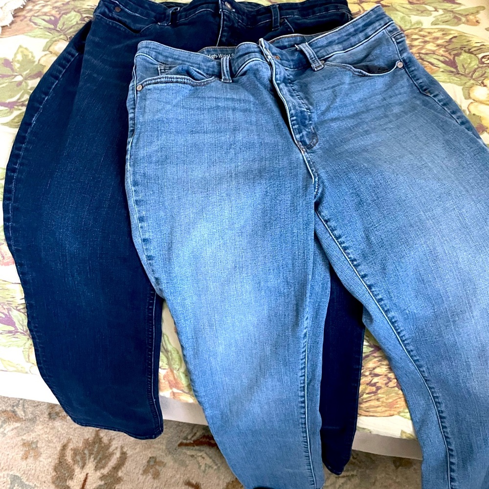 Very fitting and attractive jeans
